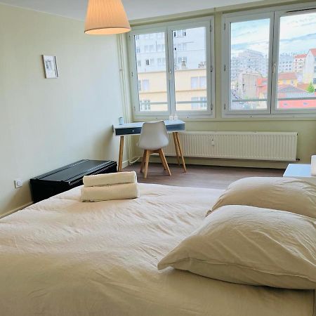 Espace 500 - Cosy, Wifi & Vue Sur La Ville Сент-Етьєн Екстер'єр фото