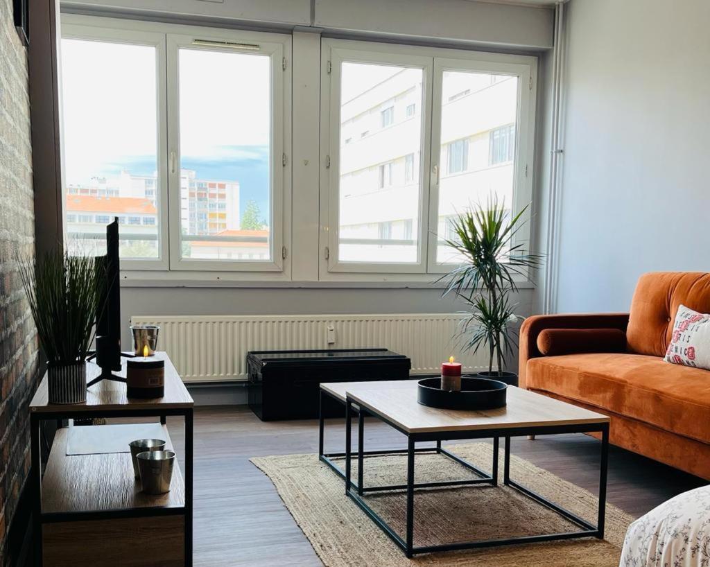 Espace 500 - Cosy, Wifi & Vue Sur La Ville Сент-Етьєн Екстер'єр фото