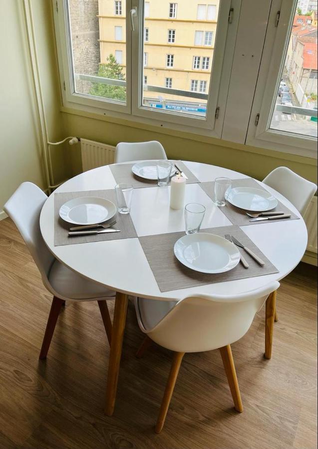 Espace 500 - Cosy, Wifi & Vue Sur La Ville Сент-Етьєн Екстер'єр фото
